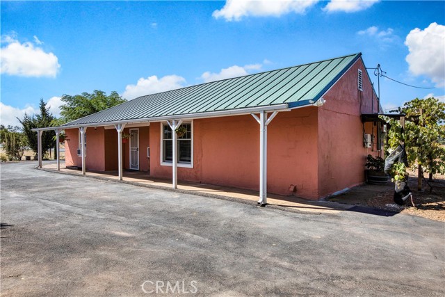 Detail Gallery Image 10 of 46 For 1720 E. Highway 20, Upper Lake,  CA 95485 - 3 Beds | 1 Baths