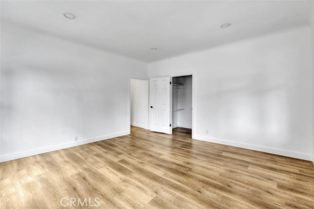 586 W 12th Street, San Pedro CA: https://media.crmls.org/medias/c8141943-56f1-433d-8556-cfb9235027c3.jpg