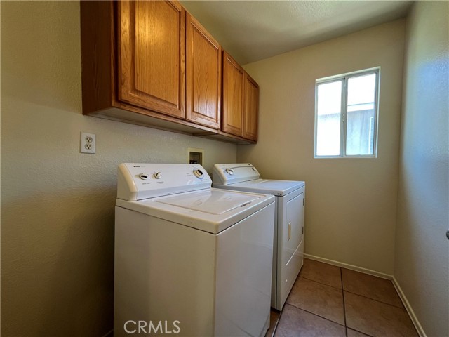 Detail Gallery Image 16 of 20 For 16200 Setting Sun Cir, Riverside,  CA 92503 - 4 Beds | 2/1 Baths