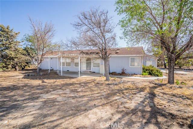 10778 Sonora Road, Phelan CA: https://media.crmls.org/medias/c814bee4-4bfd-4a5a-813a-dfa35140f09d.jpg