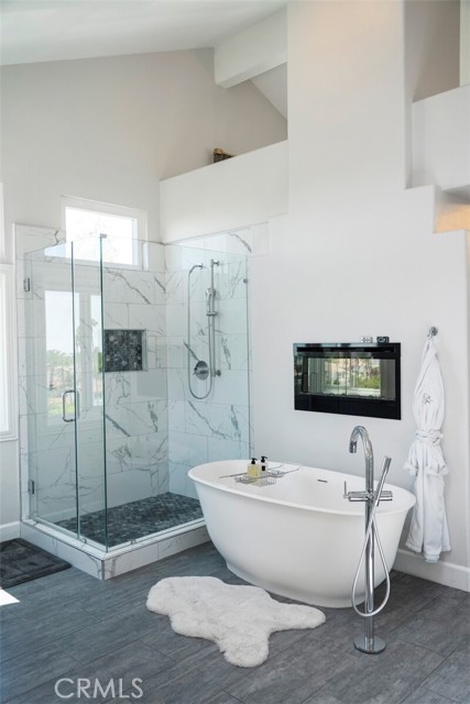 14 Glastonbury Place, Laguna Niguel CA: https://media.crmls.org/medias/c81546c8-c1fe-42cb-bb03-aadb84891a6e.jpg