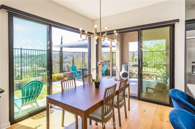 Detail Gallery Image 11 of 27 For 20724 W Beech Cir, Porter Ranch,  CA 91326 - 4 Beds | 3 Baths