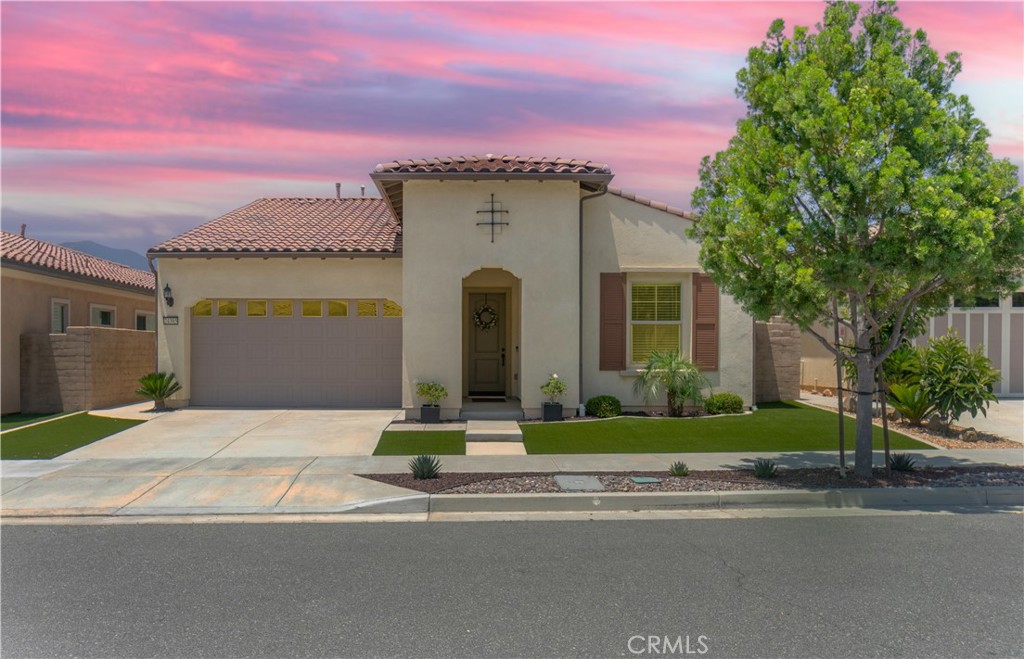 24385 Overlook Drive