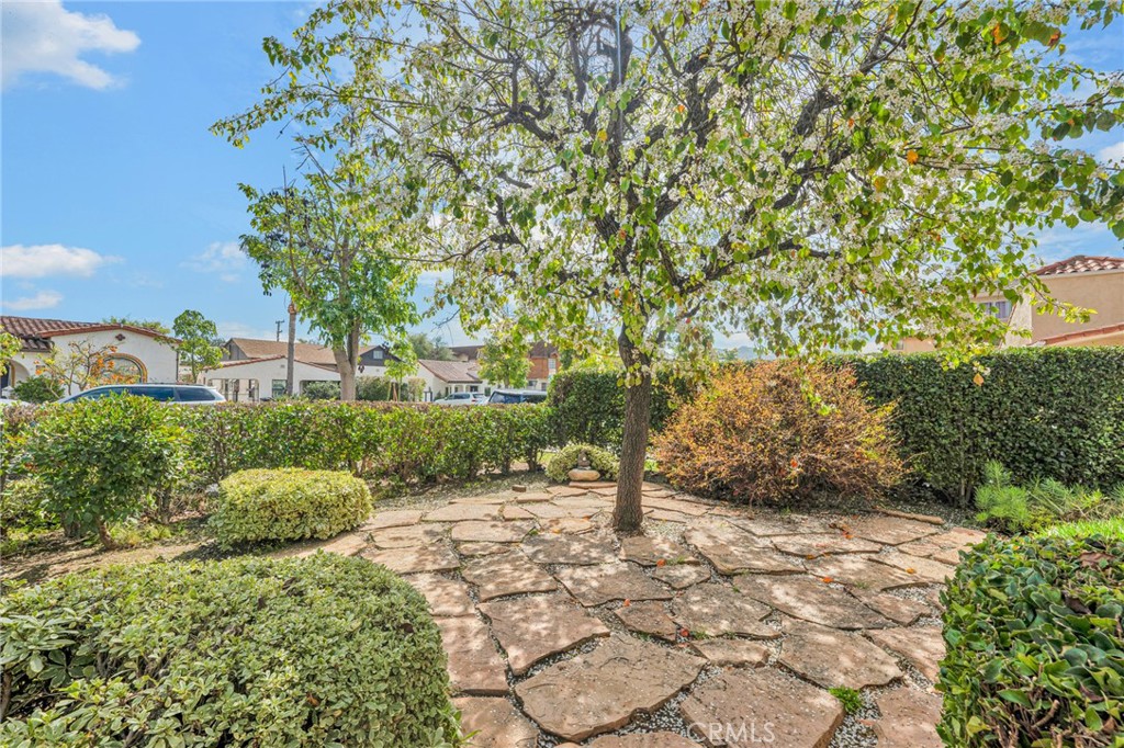 1061 Rosedale AvenueGlendale img 3