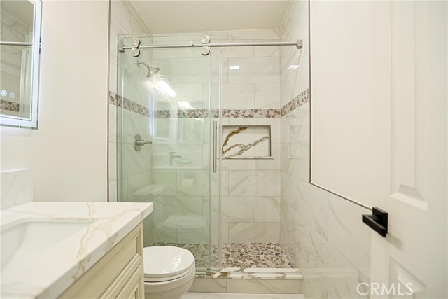 Detail Gallery Image 30 of 41 For 4109 W 5th #F2,  Santa Ana,  CA 92703 - 2 Beds | 2 Baths