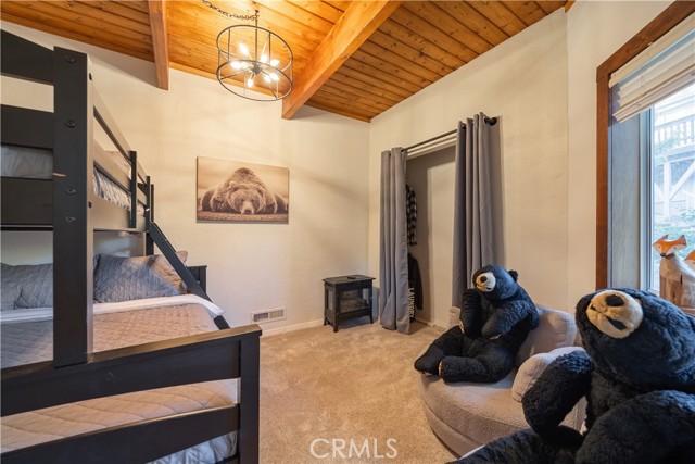43811 Canyon Crest Drive, Big Bear Lake CA: https://media.crmls.org/medias/c818315a-190c-4839-a68d-94d763c520a5.jpg