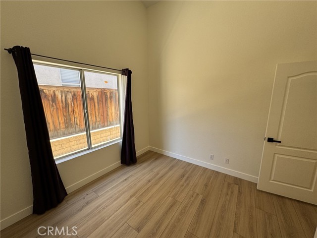 Detail Gallery Image 13 of 26 For 9195 Desert Acacia, Corona,  CA 92883 - 3 Beds | 2 Baths
