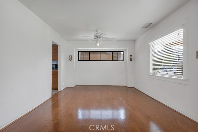 Detail Gallery Image 13 of 59 For 357 Vine St, Glendale,  CA 91204 - – Beds | – Baths