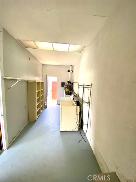 Detail Gallery Image 15 of 19 For 1212 W Oak Ave, Fullerton,  CA 92833 - 5 Beds | 2 Baths
