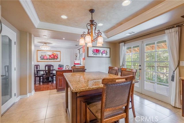 Detail Gallery Image 14 of 58 For 2899 N Monte Verde Dr, Covina,  CA 91724 - 5 Beds | 5 Baths