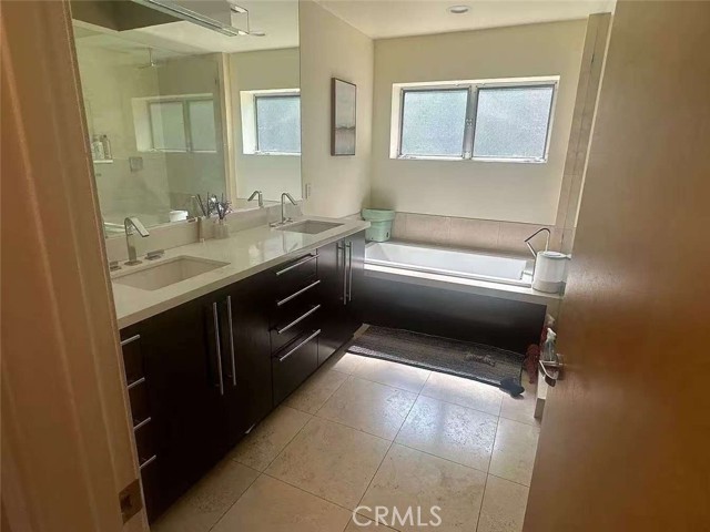 Detail Gallery Image 24 of 32 For 1218 Olancha Dr, Los Angeles,  CA 90065 - 3 Beds | 2/1 Baths