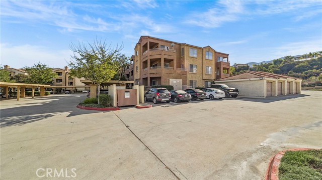 Detail Gallery Image 25 of 36 For 2500 San Gabriel Way #208,  Corona,  CA 92882 - 1 Beds | 1 Baths