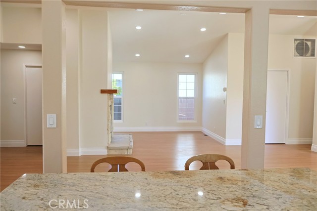 Detail Gallery Image 12 of 32 For 18907 Felbar Ave, Torrance,  CA 90504 - 3 Beds | 2 Baths