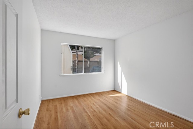 Detail Gallery Image 12 of 27 For 1511 Eudora Ave, Wilmington,  CA 90744 - 4 Beds | 2 Baths