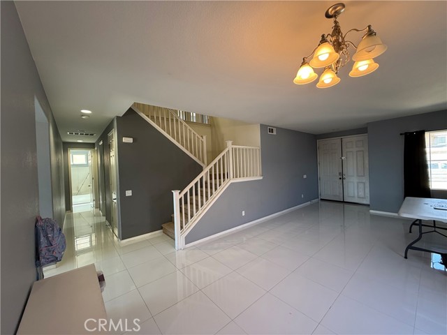 9143 Ocotillo Avenue, Hesperia CA: https://media.crmls.org/medias/c81ba177-74d3-4b41-9521-338034377a1a.jpg