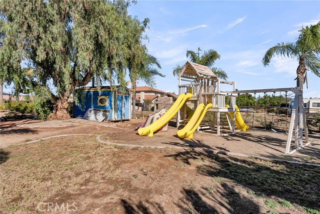 Detail Gallery Image 39 of 45 For 19855 Mariposa Ave, Riverside,  CA 92508 - 5 Beds | 3 Baths