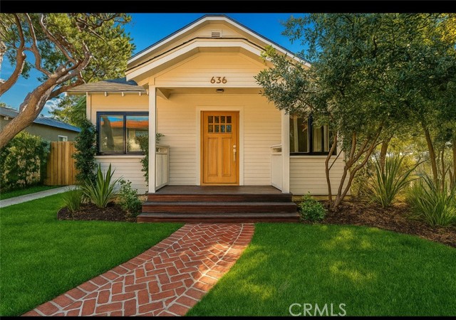 Detail Gallery Image 5 of 42 For 636 Bay, Santa Monica,  CA 90405 - 3 Beds | 3 Baths