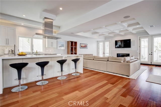 763 29th Street, Manhattan Beach, California 90266, 5 Bedrooms Bedrooms, ,5 BathroomsBathrooms,Residential,Sold,29th,SB22085465