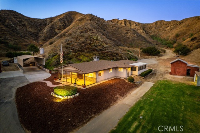 30300 Live Oak Canyon Road, Redlands CA: https://media.crmls.org/medias/c81e26c6-3352-446f-b04f-3a1c28a70fbd.jpg
