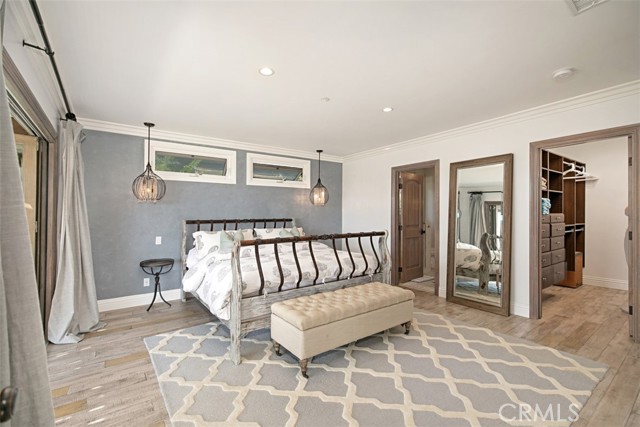228 Ledroit Street, Laguna Beach CA: https://media.crmls.org/medias/c81e2b17-2ca3-4c2e-a308-41a45efaca05.jpg