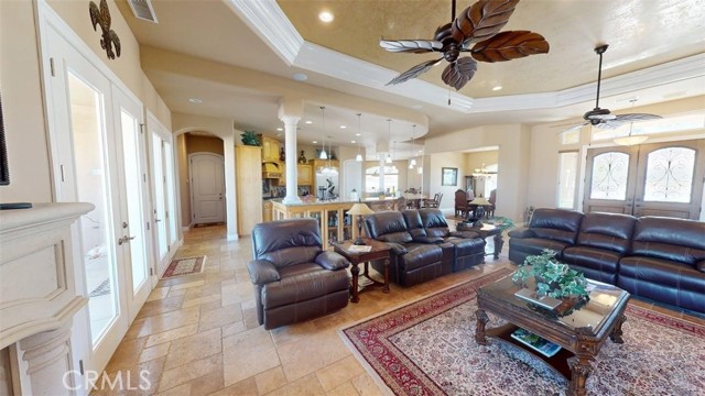 17134 Joshua Road, Apple Valley CA: https://media.crmls.org/medias/c81e8ec8-8b35-4cad-b177-8b0f82735093.jpg
