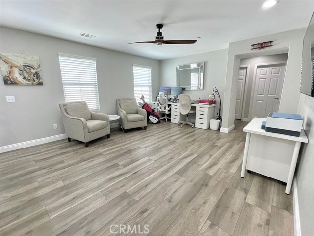 Detail Gallery Image 9 of 28 For 5053 S Heritage Paseo, Ontario,  CA 91762 - 3 Beds | 2/1 Baths