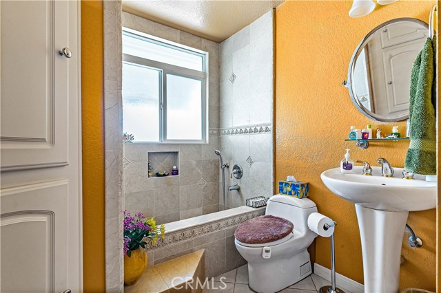 Detail Gallery Image 15 of 27 For 14096 Hillcrest Dr, Fontana,  CA 92337 - 3 Beds | 2 Baths