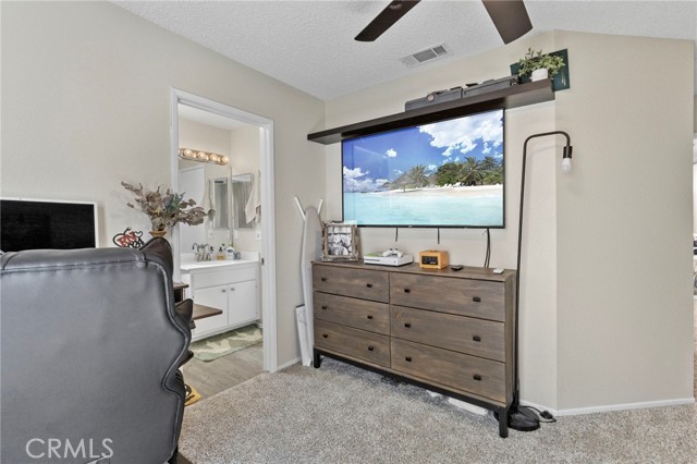 Detail Gallery Image 6 of 31 For 37940 123 42nd, Palmdale,  CA 93552 - 3 Beds | 3 Baths