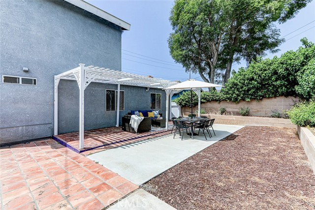 312 N Prospect Avenue, Redondo Beach CA: https://media.crmls.org/medias/c8212ce8-6dd9-494b-9016-d3fd081ac7e7.jpg