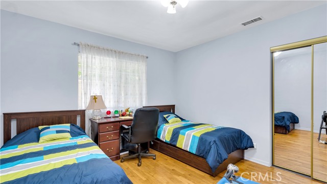 2116 Marine Avenue, Gardena CA: https://media.crmls.org/medias/c8217fb3-ec53-44ea-b425-6522d7cdb10e.jpg
