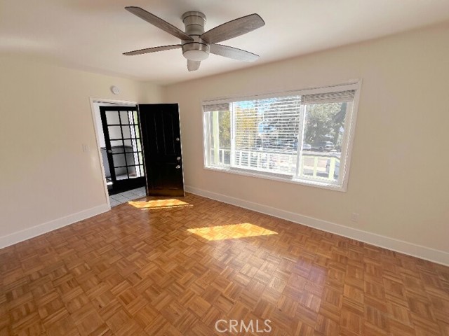 Detail Gallery Image 3 of 15 For 270 Cliff Dr #7,  Laguna Beach,  CA 92652 - 1 Beds | 1 Baths