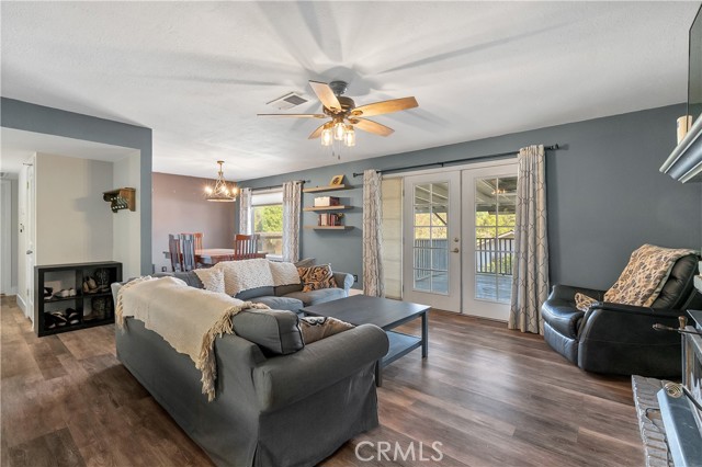 Detail Gallery Image 10 of 68 For 124 Glen Cir, Oroville,  CA 95966 - 3 Beds | 2/1 Baths