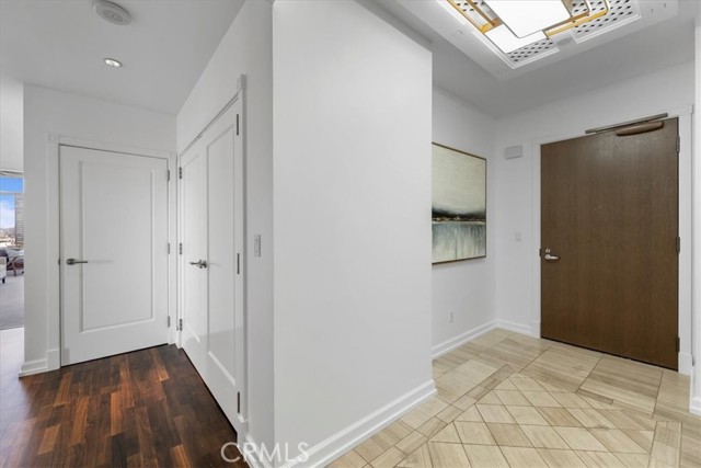 Detail Gallery Image 14 of 32 For 900 W Olympic, Los Angeles,  CA 90015 - 2 Beds | 3 Baths