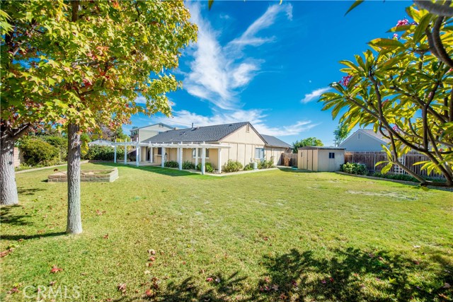 Detail Gallery Image 32 of 45 For 4465 Mimosa Dr, Yorba Linda,  CA 92886 - 3 Beds | 2 Baths