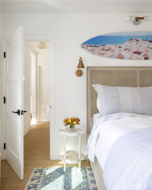 265 Myrtle Street, Laguna Beach CA: https://media.crmls.org/medias/c8278dc1-c466-4436-a0b2-001cb543b0de.jpg