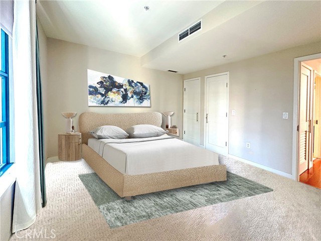 700 E Street, San Diego, California 92101, 1 Bedroom Bedrooms, ,2 BathroomsBathrooms,Residential,For Sale,E Street,OC23224055