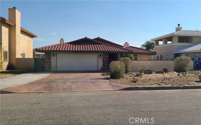 14279 Galleon Lane, Helendale CA: https://media.crmls.org/medias/c828b8c9-573e-40c7-9249-7991f1055835.jpg