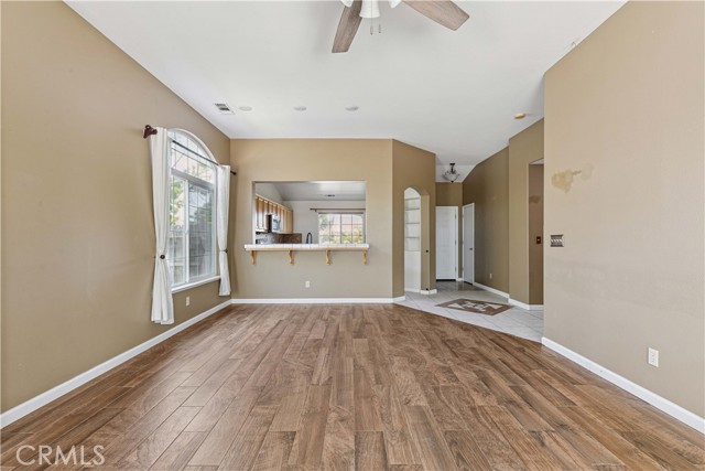 Detail Gallery Image 4 of 29 For 1457 Quiet Ct, Merced,  CA 95340 - 3 Beds | 2 Baths