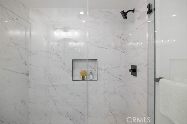 Detail Gallery Image 29 of 34 For 22002 Ocean Ave, Torrance,  CA 90503 - 4 Beds | 4/1 Baths