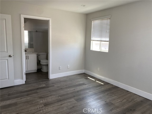 2420 1/2 Folsom Street, Los Angeles CA: https://media.crmls.org/medias/c82a1845-debd-426e-b9f4-47956e53a145.jpg