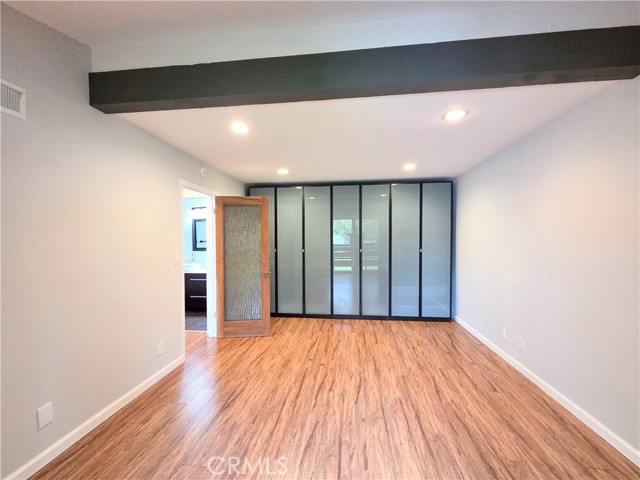Detail Gallery Image 22 of 34 For 3701 Country Club Dr #3,  Long Beach,  CA 90807 - 2 Beds | 1/1 Baths