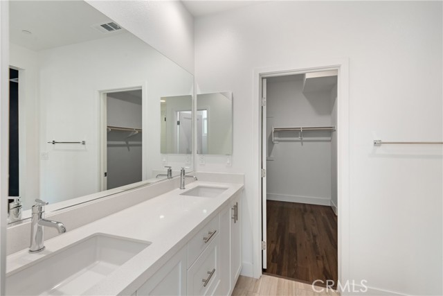 167 Tenor, Irvine CA: https://media.crmls.org/medias/c82ae873-5ba0-4680-a54a-f2f31a287df1.jpg