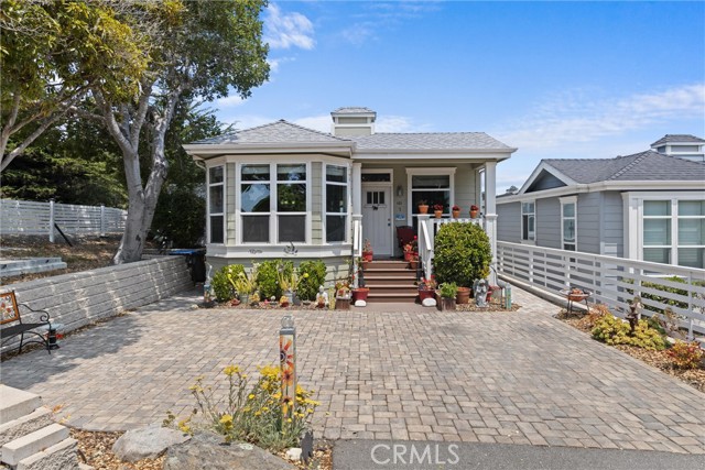 1460 Main Street, Cambria CA: https://media.crmls.org/medias/c82b2dc6-f25d-463c-8371-8bc90091aa9c.jpg