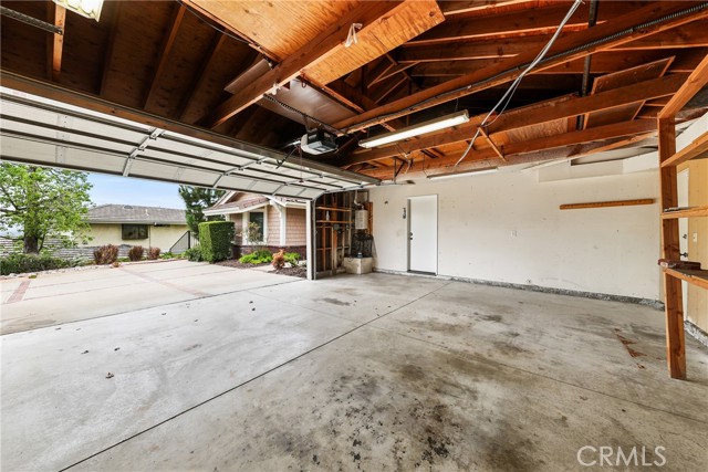 614 S Pathfinder Trail, Anaheim Hills CA: https://media.crmls.org/medias/c82cde54-d123-4f56-a9e4-0dea32dfcf69.jpg