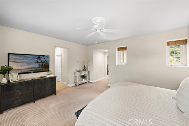 21 Corte Lomas Verdes, San Clemente CA: https://media.crmls.org/medias/c82cffbb-dc6f-4912-a068-345e5448935d.jpg
