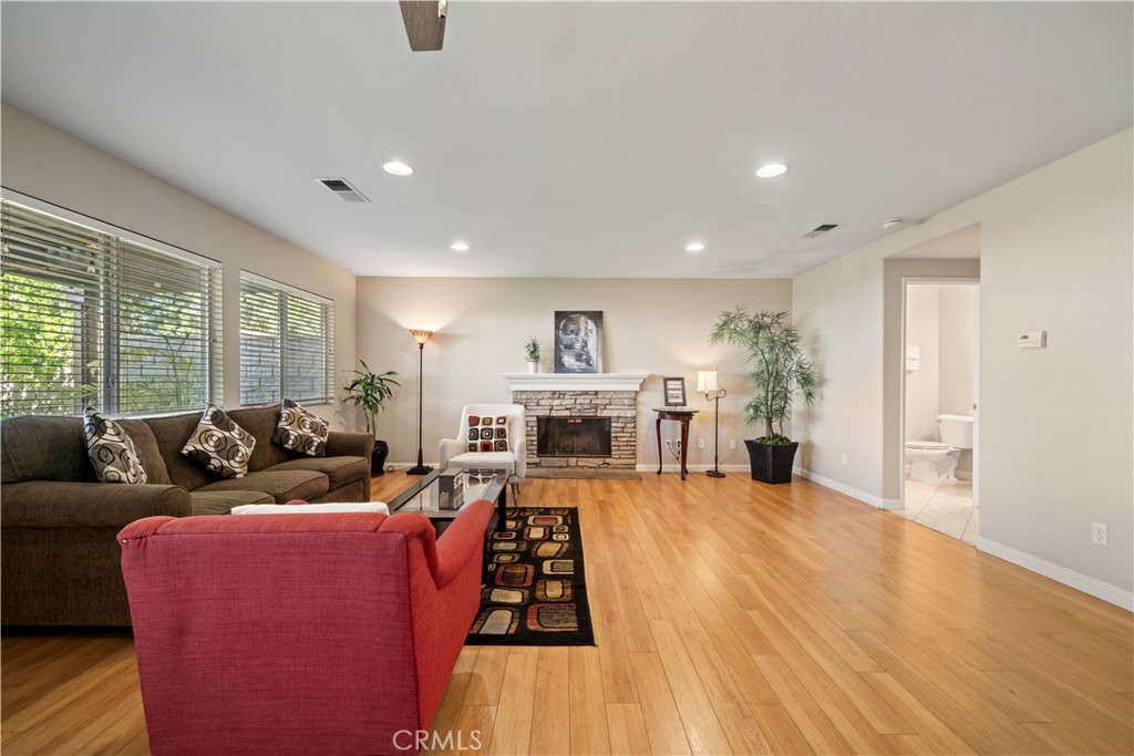 MLS #NP25244662 image #3