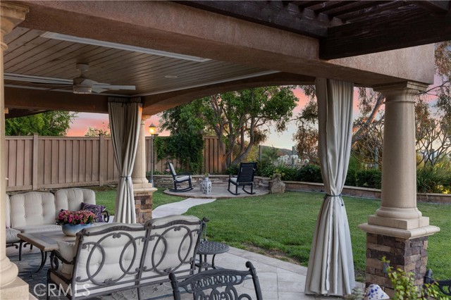 11 Chaparral Court, Rancho Santa Margarita CA: https://media.crmls.org/medias/c83009fc-7304-4436-bcff-bd71193e0627.jpg