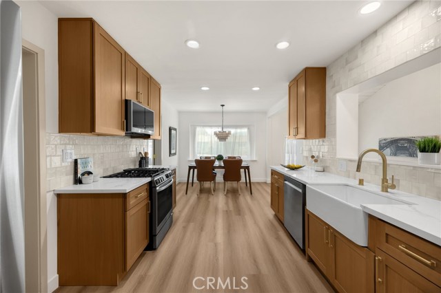 Detail Gallery Image 29 of 60 For 3033 E Sunset Hill Dr, West Covina,  CA 91791 - 5 Beds | 3 Baths