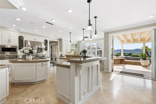 Detail Gallery Image 16 of 74 For 45 Panorama, Trabuco Canyon,  CA 92679 - 5 Beds | 4/1 Baths