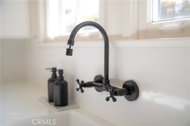 Detail Gallery Image 11 of 22 For 328 Broadway, Costa Mesa,  CA 92627 - 2 Beds | 1 Baths